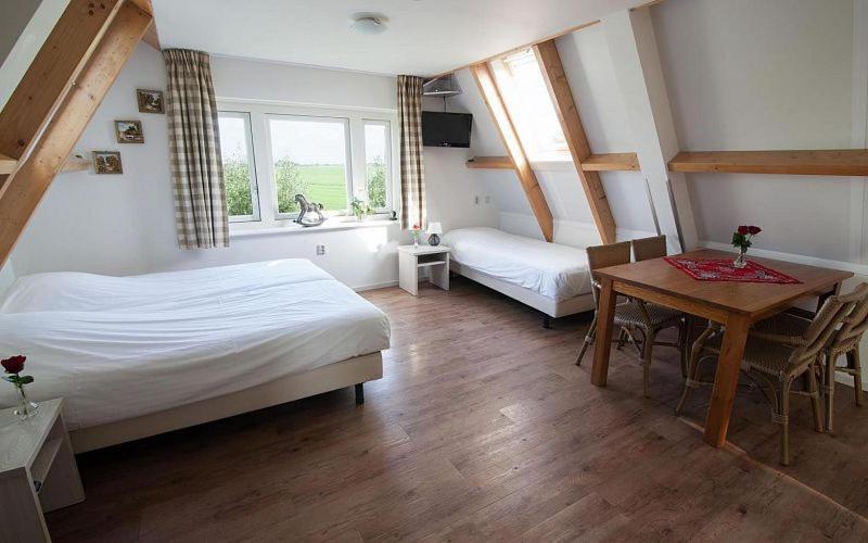 Farm Overleekerhoeve Monnickendam Bagian luar foto
