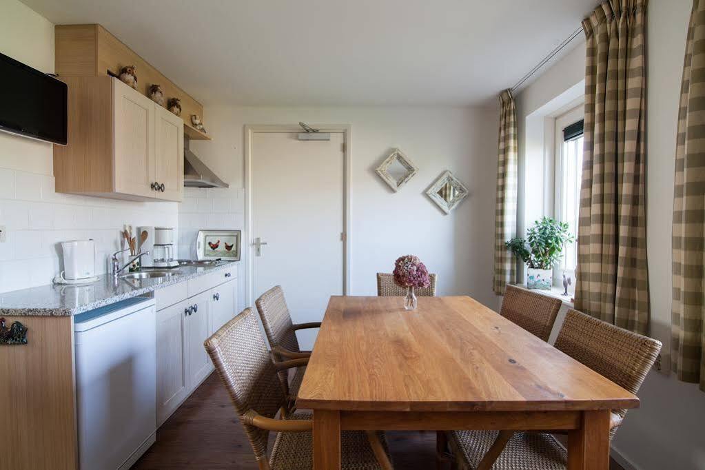Farm Overleekerhoeve Monnickendam Bagian luar foto